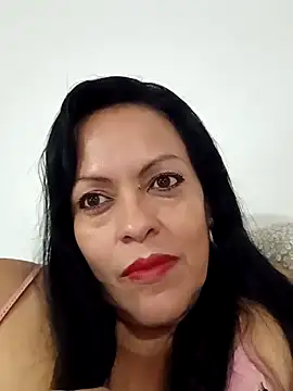 Snapshot of kristal253 chatting on November 16, 1:11 am kristal253 online show from November 16, 1:11 am