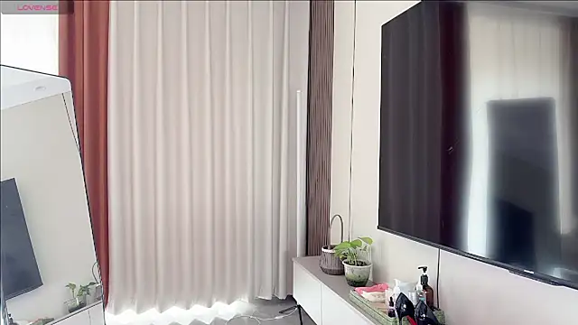 GG-BONG1 online show from March 22, 8:29 am