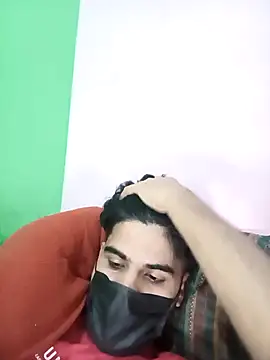 hotyyyyjonny online show from December 16, 6:46 pm