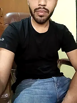 hotyyyyjonny online show from March 29, 6:13 am