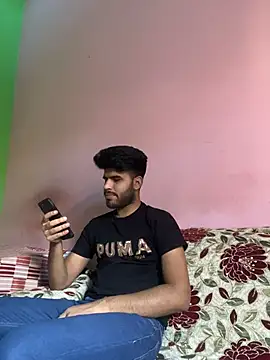 hotyyyyjonny online show from May 16, 4:31 am
