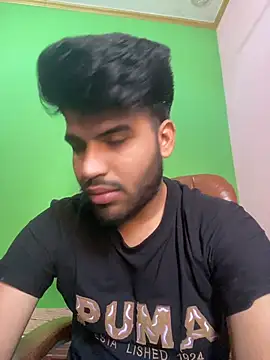 hotyyyyjonny online show from May 18, 3:13 am