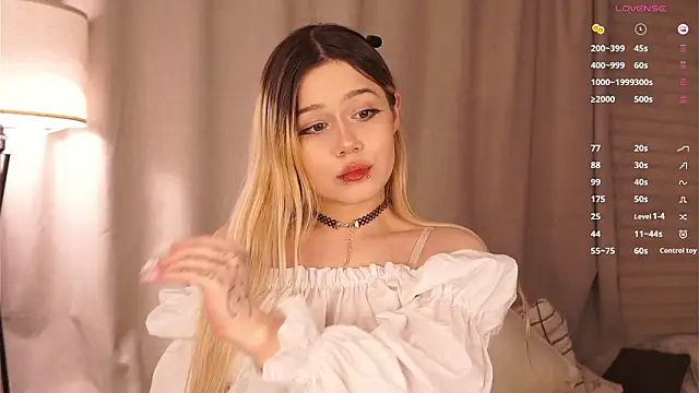 Love audirs6 online show from February 4, 12:33 pm