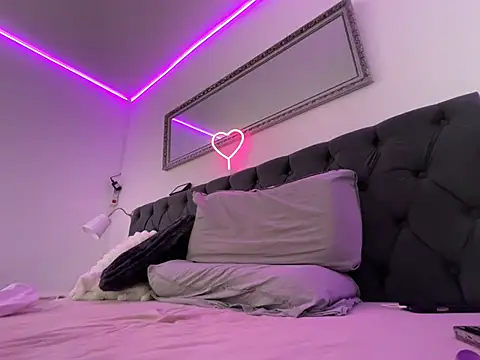 AlinaWinter online show from February 9, 1:48 pm