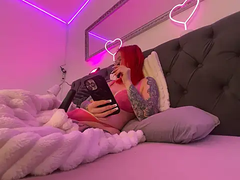 AlinaWinter online show from February 11, 12:54 pm