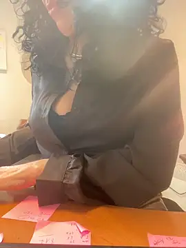 Deessenympho online show from February 2, 10:14 am