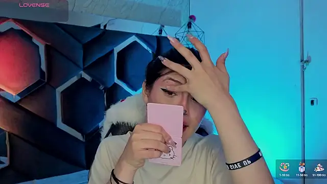 Brandy collinss online show from March 11, 12:33 pm