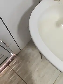 Snapshot of Zepouvinho chatting on January 11, 12:10 pm Zepouvinho online show from January 11, 12:10 pm