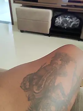 Snapshot of Zepouvinho chatting on January 13, 5:40 pm Zepouvinho online show from January 13, 5:40 pm