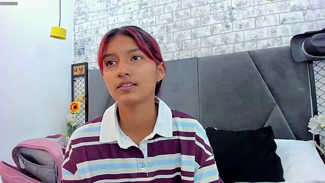 Maray Lous online show from February 9, 7:51 pm