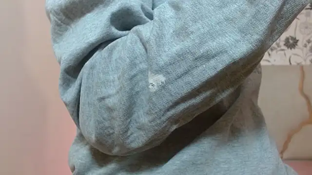 Joselyn tay online show from December 15, 11:58 am