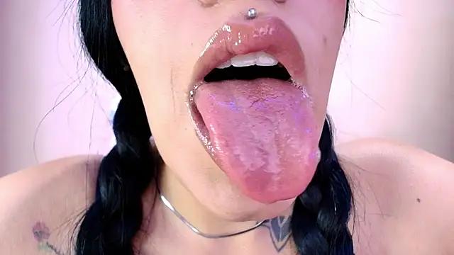 catte jensen online show from March 9, 4:49 am