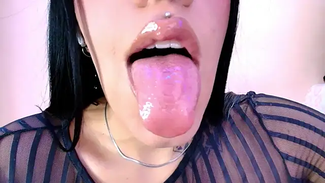catte jensen online show from May 11, 4:29 am