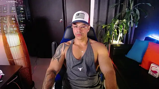 Snapshot of Zed_ferrer chatting on March 6, 8:11 am Zed ferrer online show from March 6, 8:11 am