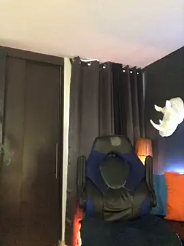 Snapshot of Zed_ferrer chatting on March 26, 12:00 pm Zed ferrer online show from March 26, 12:00 pm