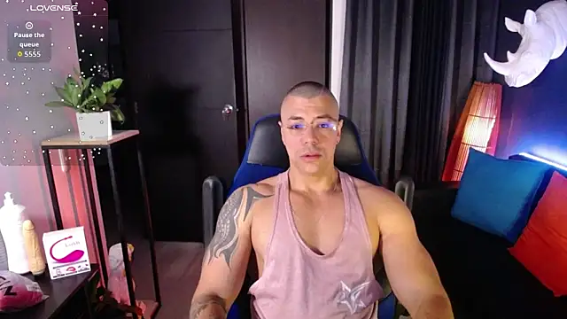 Snapshot of Zed_ferrer chatting on April 25, 10:18 am Zed ferrer online show from April 25, 10:18 am