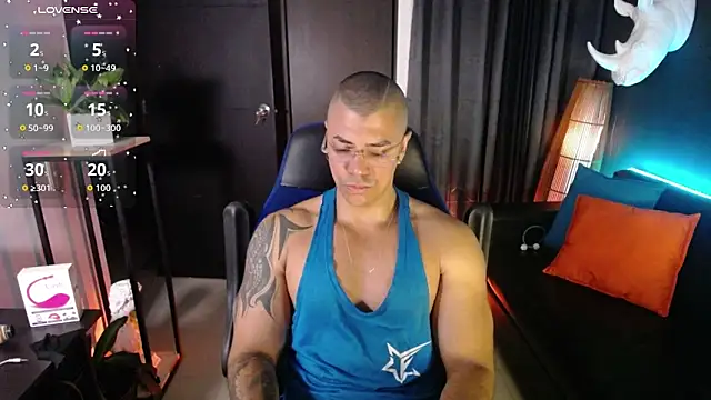 Snapshot of Zed_ferrer chatting on May 17, 9:49 am Zed ferrer online show from May 17, 9:49 am