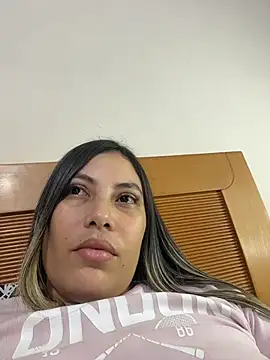 Snapshot of Anna_Bitch_Disgusting chatting on February 15, 4:42 am Anna Bitch Disgusting online show from February 15, 4:42 am