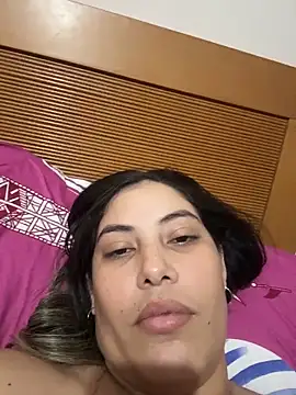 Snapshot of Anna_Bitch_Disgusting chatting on March 21, 6:07 am Anna Bitch Disgusting online show from March 21, 6:07 am