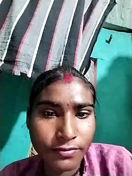 Big Lovexx online show from March 8, 7:50 pm