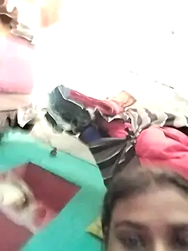 Big Lovexx online show from April 3, 6:33 am