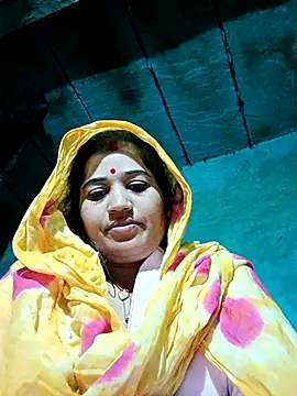 Hot kamla online show from December 15, 10:58 pm