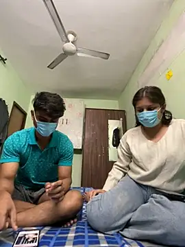 Cute hotzara online show from November 15, 5:05 am