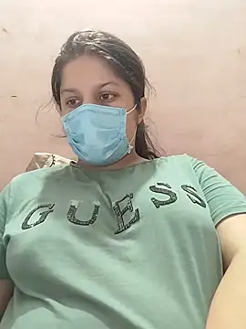 Cute hotzara online show from May 13, 4:21 am
