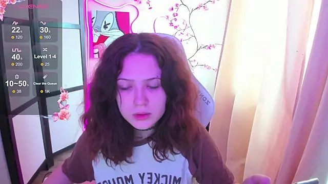 Snapshot of Anora_Miller chatting on November 21, 8:13 am Anora Miller online show from November 21, 8:13 am