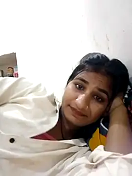 Snapshot of Kumari_gairl chatting on December 2, 3:18 pm Kumari gairl online show from December 2, 3:18 pm