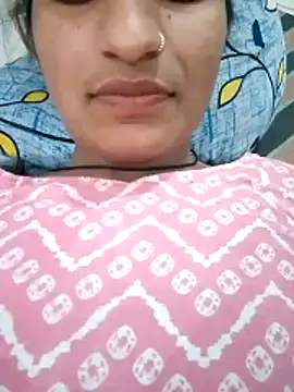 Snapshot of Kumari_gairl chatting on February 2, 11:09 am Kumari gairl online show from February 2, 11:09 am