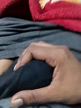 Snapshot of yourcharm4593 chatting on December 16, 6:13 pm yourcharm4593 online show from December 16, 6:13 pm