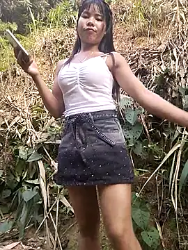 gugu0022 online show from May 17, 10:44 am