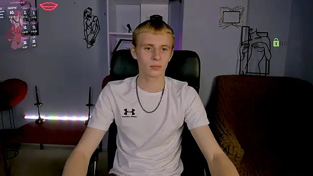 Snapshot of rafael_bien chatting on January 15, 8:34 pm rafael bien online show from January 15, 8:34 pm