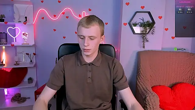 Snapshot of rafael_bien chatting on February 10, 8:35 pm rafael bien online show from February 10, 8:35 pm