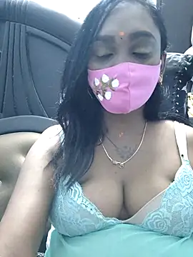 Dharshini98 online show from March 31, 7:25 pm