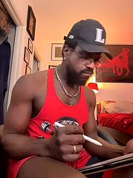 Snapshot of SirDaddylicious chatting on November 12, 9:14 pm SirDaddylicious online show from November 12, 9:14 pm