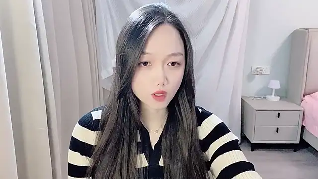 Snapshot of BoiI2u chatting on November 17, 3:51 pm BoiI2u online show from November 17, 3:51 pm