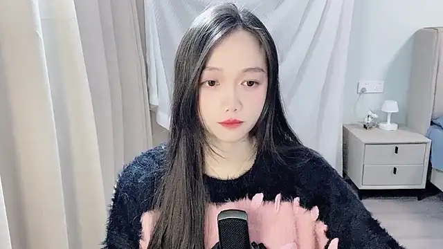 Snapshot of BoiI2u chatting on December 14, 3:17 pm BoiI2u online show from December 14, 3:17 pm