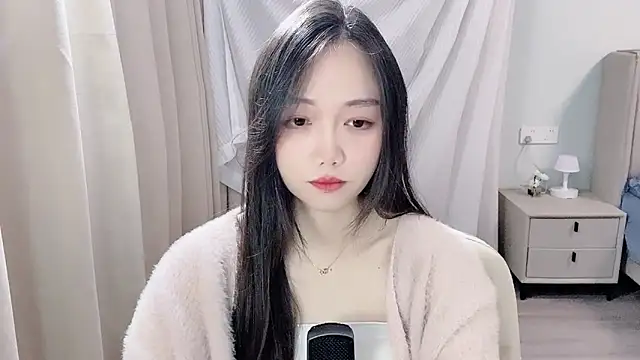 Snapshot of BoiI2u chatting on December 16, 3:17 pm BoiI2u online show from December 16, 3:17 pm