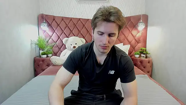 MarkYeti online show from March 26, 7:41 pm