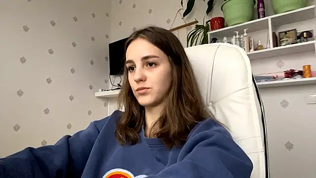 SweetieKatie online show from November 21, 12:15 pm