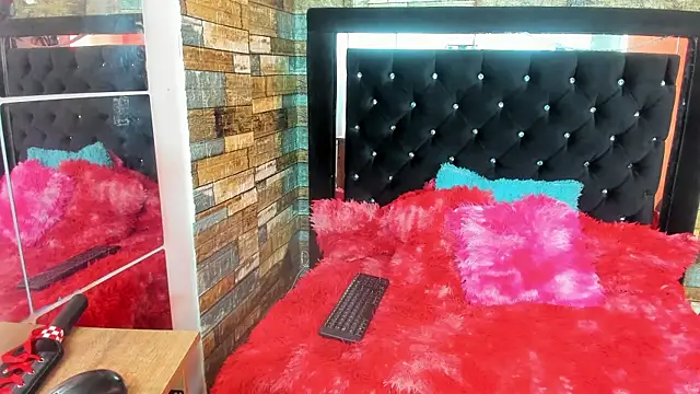 Nyra Rose online show from November 22, 12:26 pm