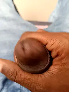 sexiestboii  online show from January 12, 6:51 am