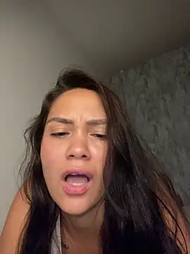 carolsapequinha online show from March 15, 12:11 pm