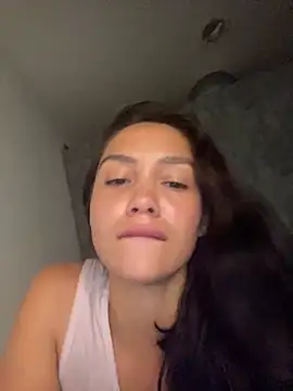 carolsapequinha online show from March 19, 12:20 pm