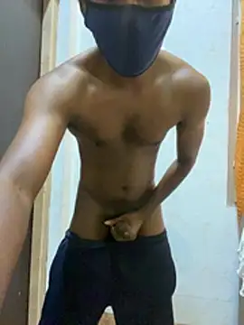 Snapshot of calibrow chatting on February 14, 6:10 am calibrow online show from February 14, 6:10 am