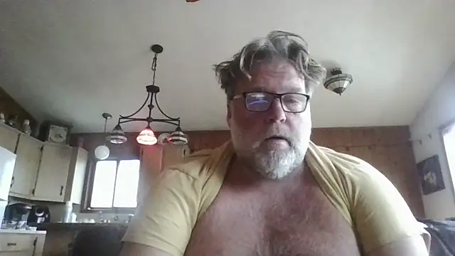 Snapshot of Joshc405 chatting on May 6, 3:28 pm Joshc405 online show from May 6, 3:28 pm