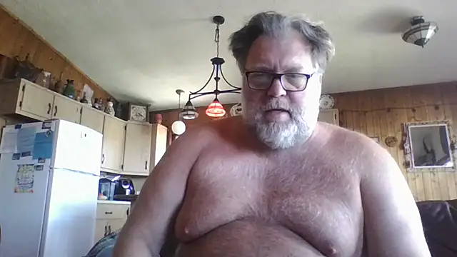 Snapshot of Joshc405 chatting on May 12, 12:57 pm Joshc405 online show from May 12, 12:57 pm