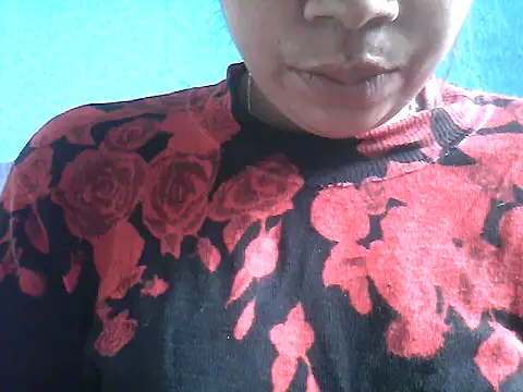 Snapshot of isha_sharma2002 chatting on January 7, 4:37 am isha sharma2002 online show from January 7, 4:37 am